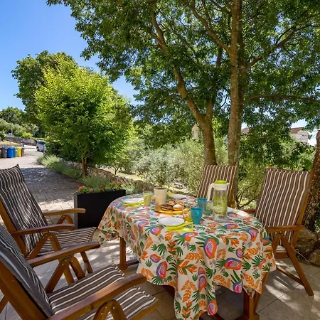 Mario By El-pi Tours Apartman