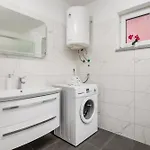 Mario By El-pi Tours Apartment