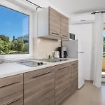 Apartment Mario By El-pi Tours Malinska