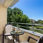 Apartment Mario By El-pi Tours Malinska
