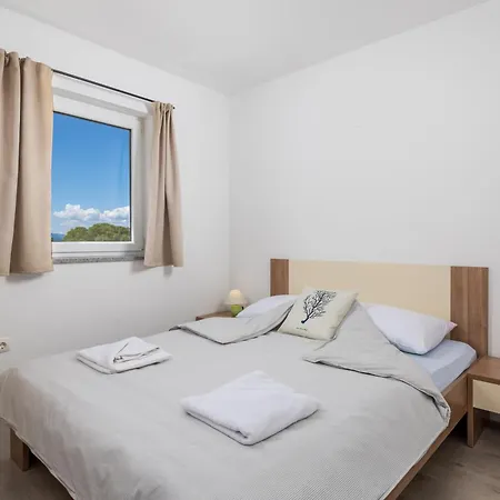 Apartament Mario By El-pi Tours *