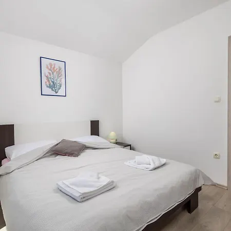 Mario By El-pi Tours Apartament