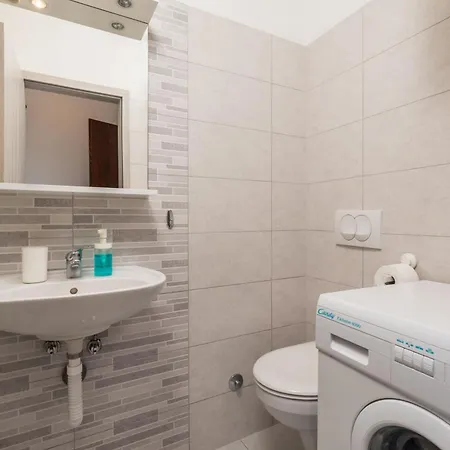 Apartament Mario By El-pi Tours *