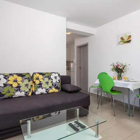 Mario By El-pi Tours Apartament Malinska