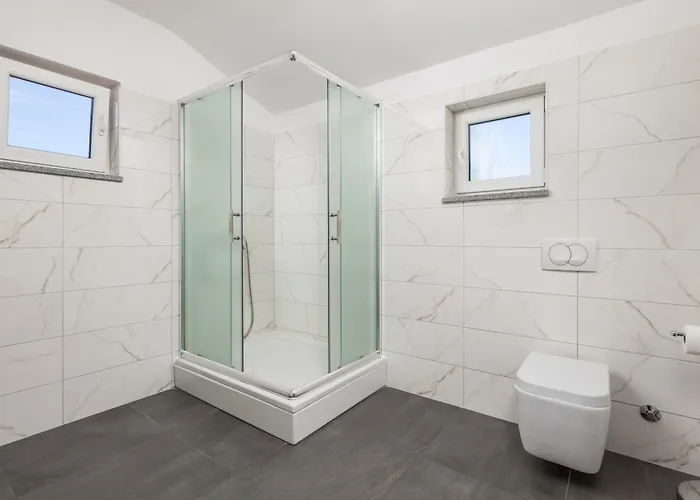 Διαμέρισμα Mario By El-pi Tours Malinska