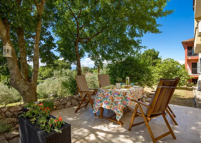 Διαμέρισμα Mario By El-pi Tours Malinska